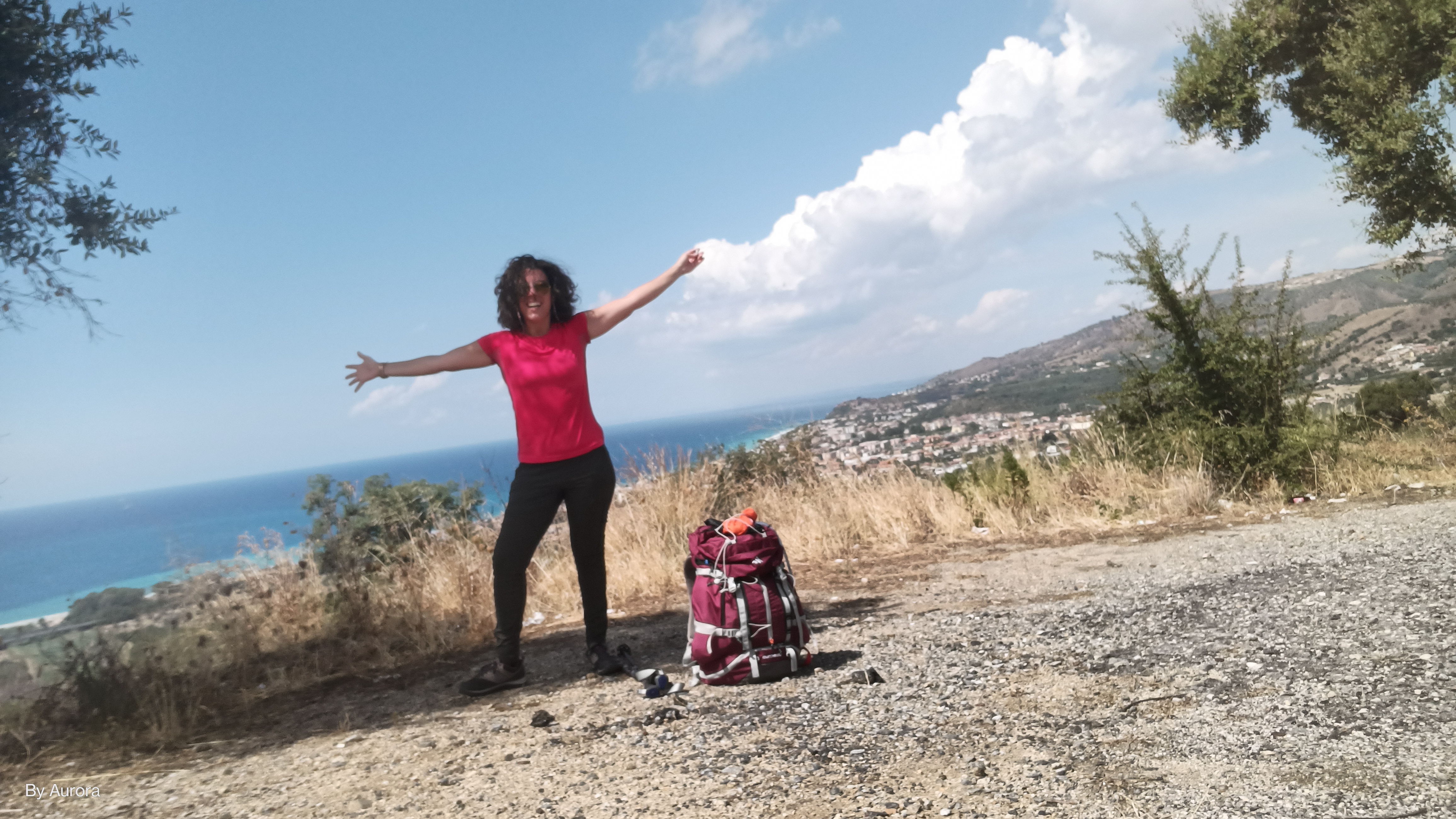 Walking Dilemmas: Backpack Confusion&nbsp;Unleashed!